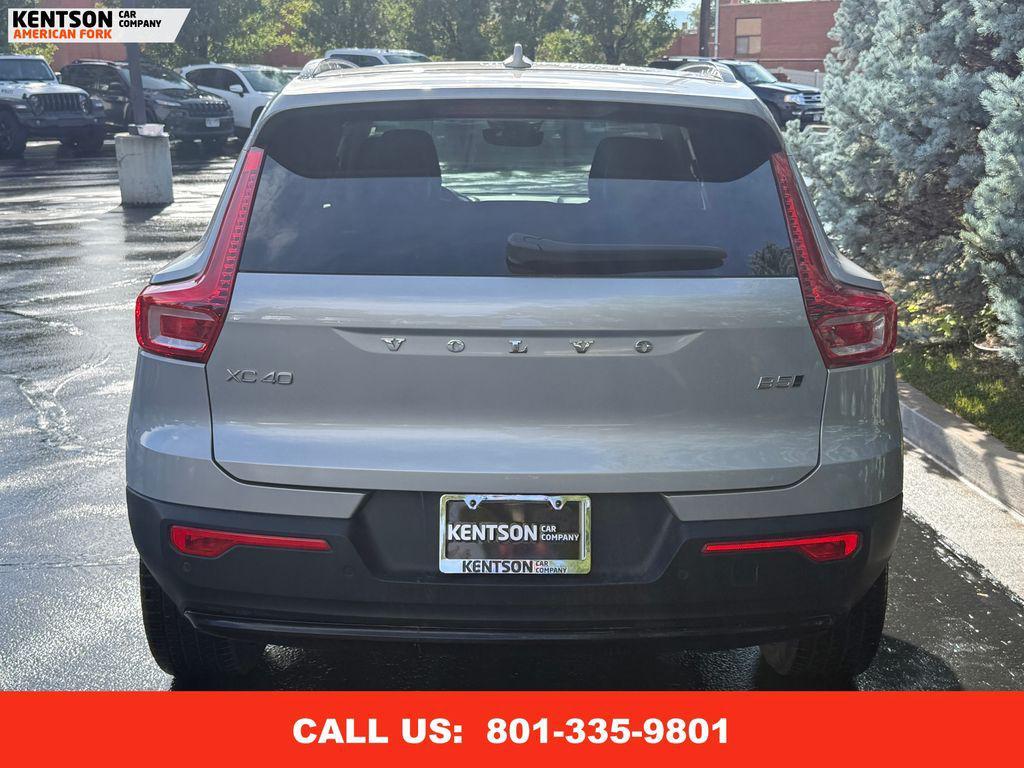 used 2025 Volvo XC40 car, priced at $31,550