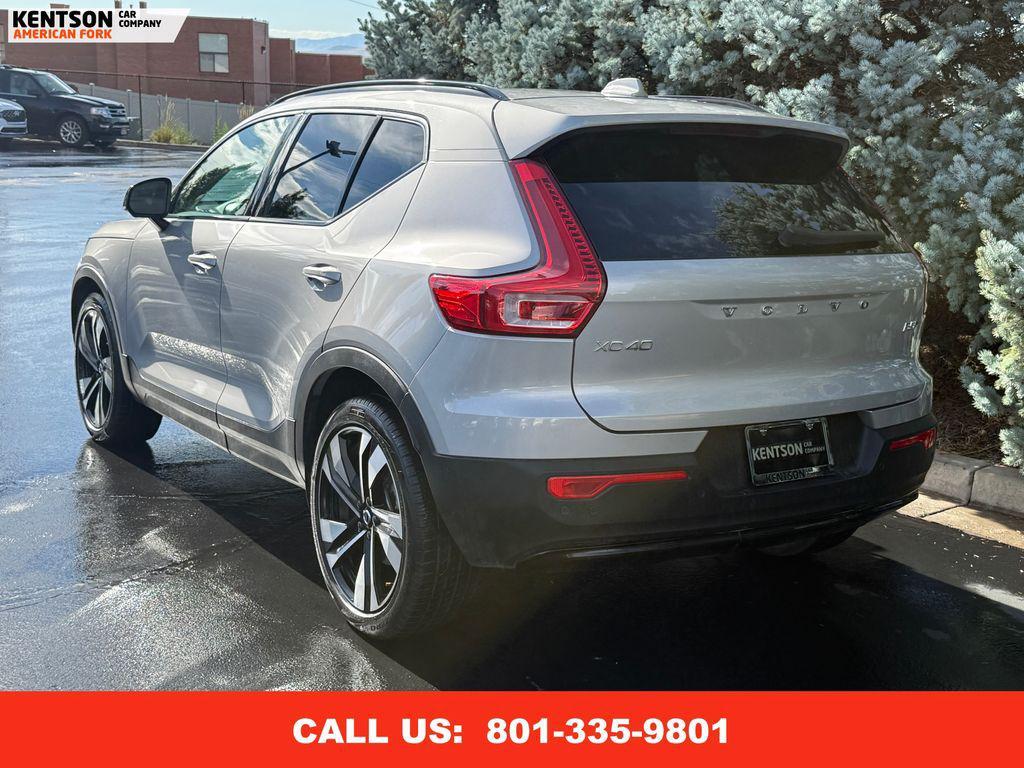 used 2025 Volvo XC40 car, priced at $31,550