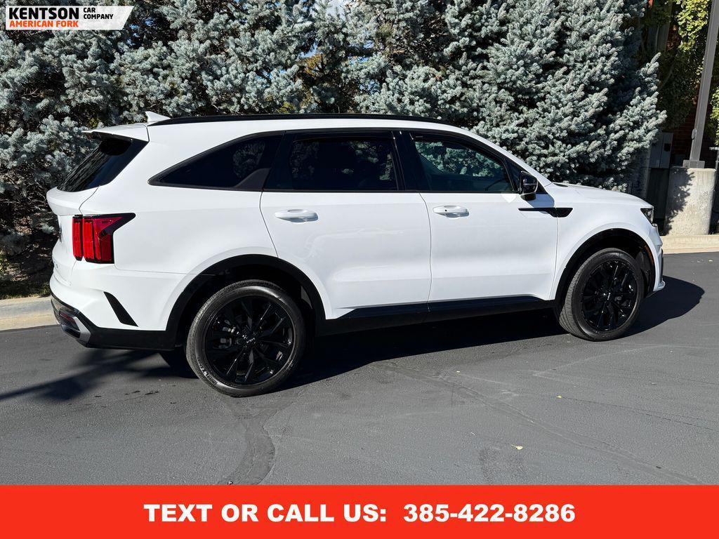 used 2022 Kia Sorento car, priced at $31,950