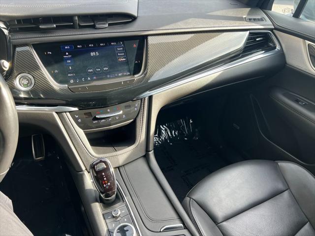 used 2023 Cadillac XT6 car, priced at $43,950