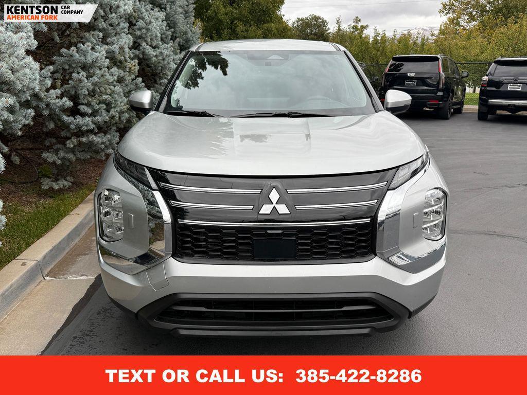 used 2025 Mitsubishi Outlander car, priced at $26,450