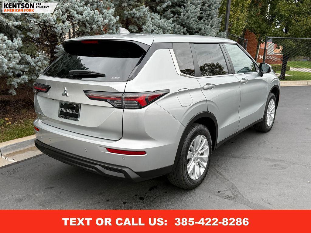 used 2025 Mitsubishi Outlander car, priced at $26,450