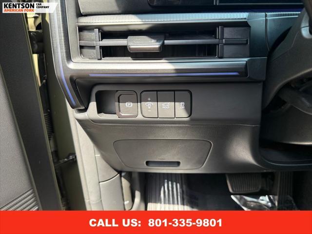 used 2024 Hyundai Santa Fe car, priced at $40,950