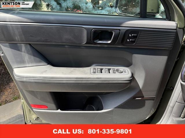 used 2024 Hyundai Santa Fe car, priced at $40,950