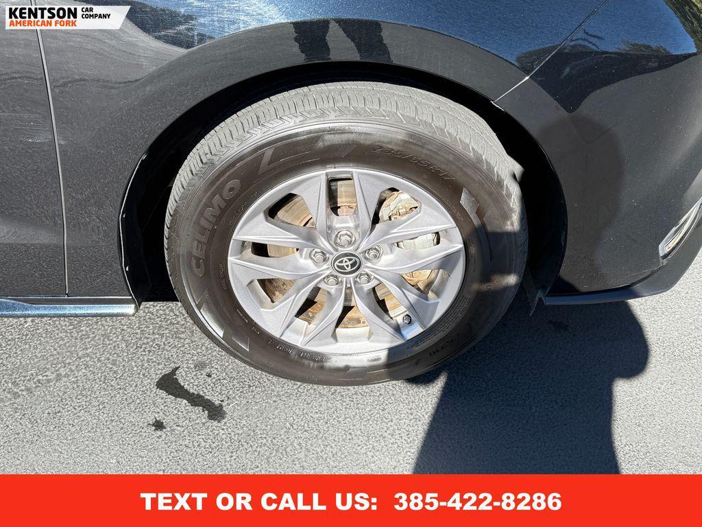 used 2024 Toyota Sienna car, priced at $37,950