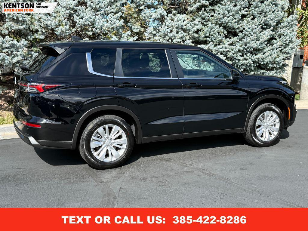 used 2025 Mitsubishi Outlander car, priced at $24,850