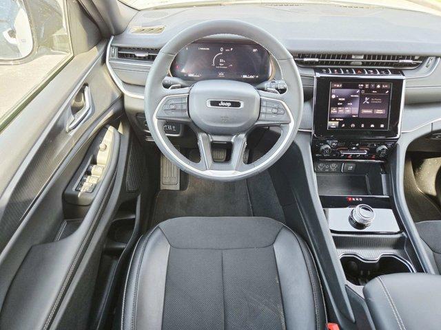 used 2024 Jeep Grand Cherokee car, priced at $35,977