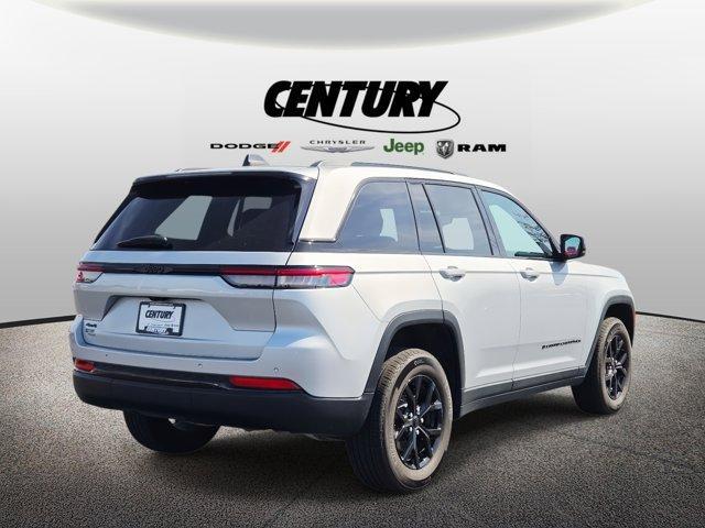 used 2024 Jeep Grand Cherokee car, priced at $35,977