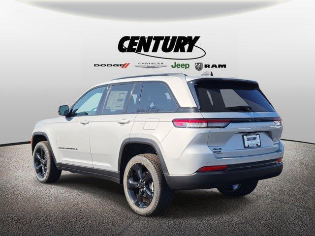new 2025 Jeep Grand Cherokee car, priced at $41,970