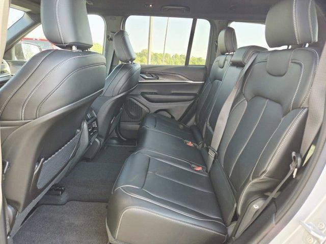 new 2025 Jeep Grand Cherokee car, priced at $41,970