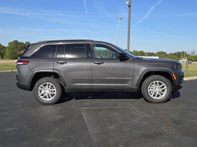 new 2025 Jeep Grand Cherokee car, priced at $36,675