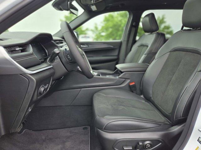 new 2025 Jeep Grand Cherokee L car, priced at $45,280