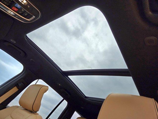 new 2025 Jeep Grand Cherokee car, priced at $58,080
