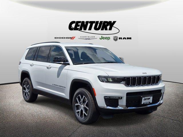 new 2025 Jeep Grand Cherokee L car, priced at $42,900