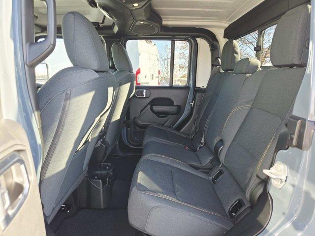 new 2026 Jeep Gladiator car, priced at $47,315