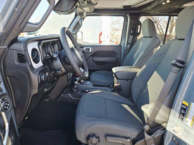 new 2026 Jeep Gladiator car, priced at $47,315