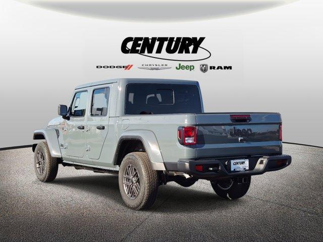 new 2026 Jeep Gladiator car, priced at $47,315