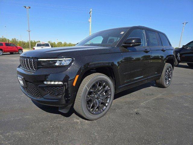 new 2025 Jeep Grand Cherokee car, priced at $56,975