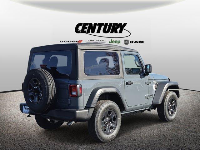 new 2025 Jeep Wrangler car, priced at $32,680