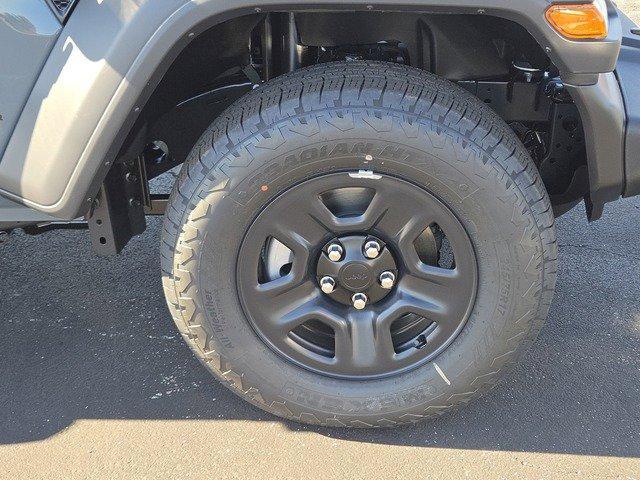 new 2025 Jeep Wrangler car, priced at $32,180