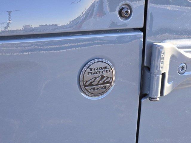 new 2025 Jeep Wrangler car, priced at $34,180