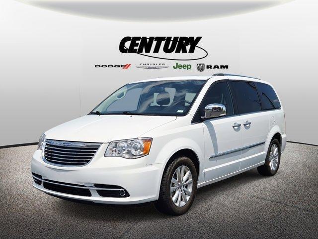 used 2016 Chrysler Town & Country car, priced at $11,977