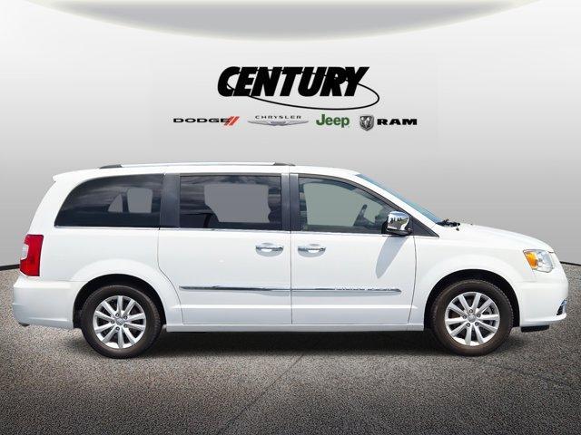 used 2016 Chrysler Town & Country car, priced at $11,977