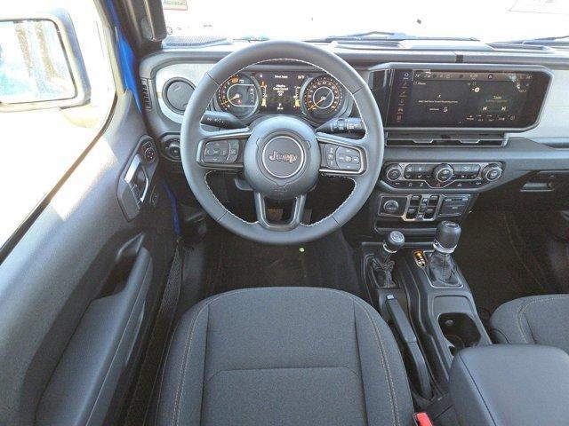new 2025 Jeep Wrangler car, priced at $47,010