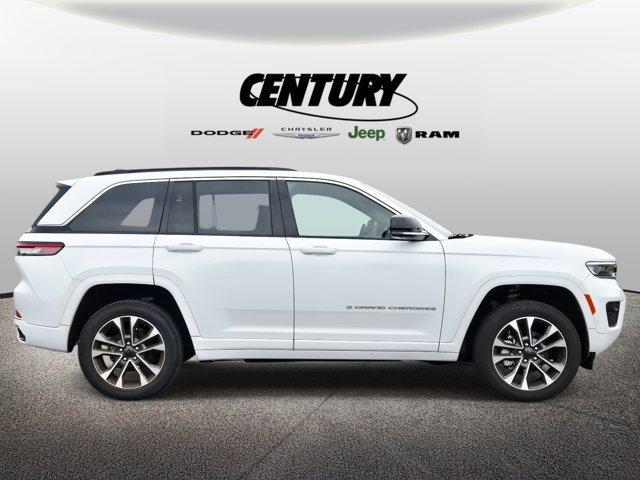 used 2024 Jeep Grand Cherokee car, priced at $48,977