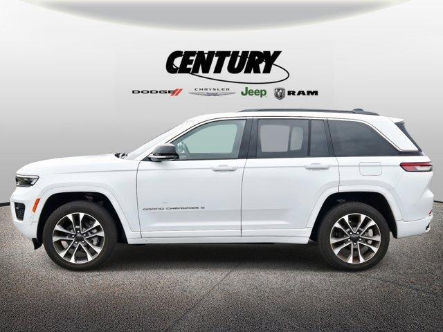 used 2024 Jeep Grand Cherokee car, priced at $48,977