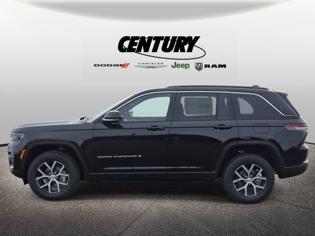 new 2025 Jeep Grand Cherokee car, priced at $44,810