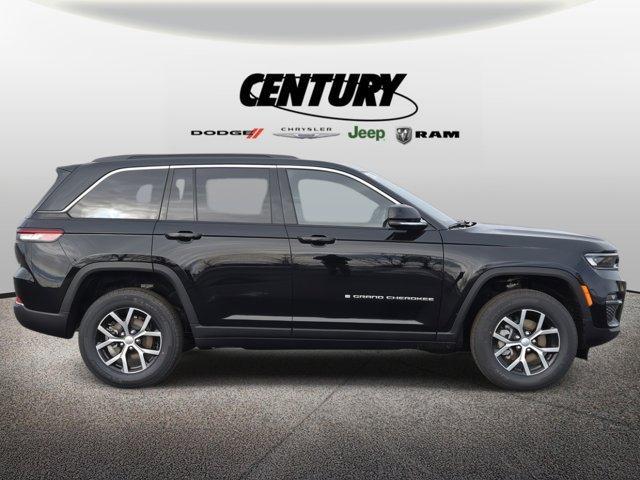 new 2025 Jeep Grand Cherokee car, priced at $44,810