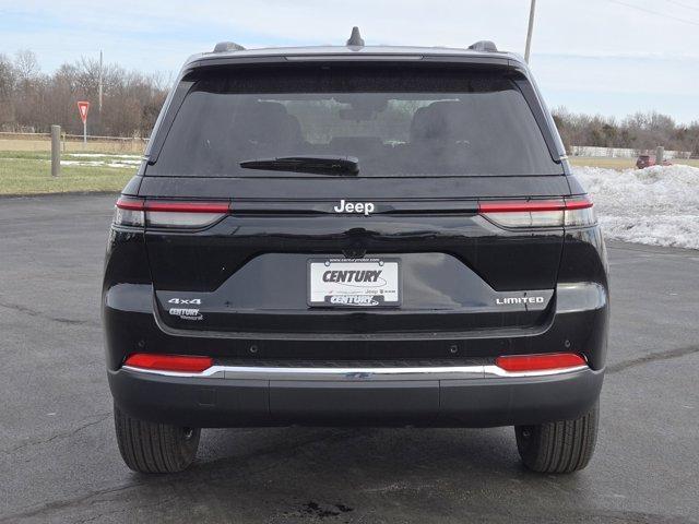 new 2025 Jeep Grand Cherokee car, priced at $44,810