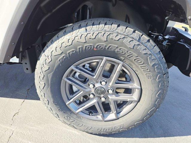 new 2026 Jeep Gladiator car, priced at $47,345