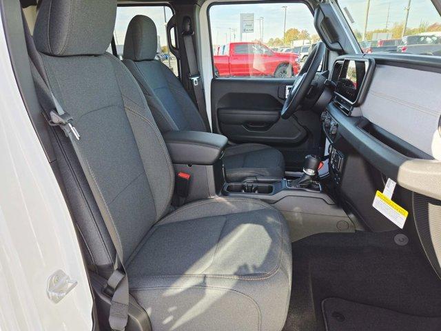 new 2026 Jeep Gladiator car, priced at $47,345