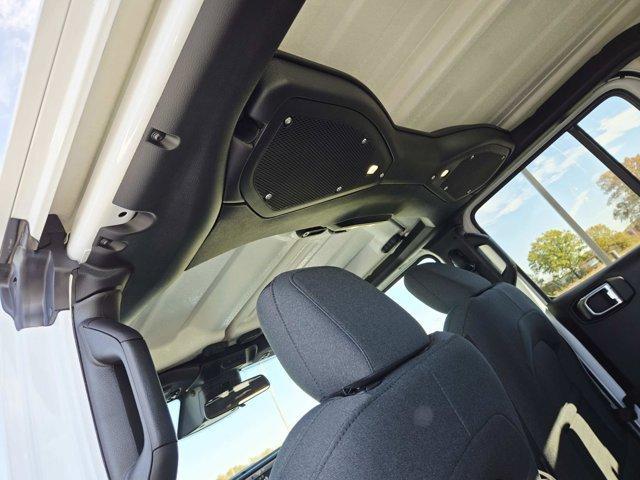 new 2026 Jeep Gladiator car, priced at $47,345