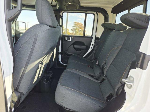 new 2026 Jeep Gladiator car, priced at $47,345