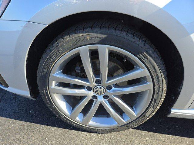 used 2018 Volkswagen Passat car, priced at $14,977