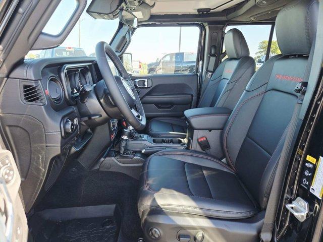 new 2025 Jeep Wrangler car, priced at $55,290