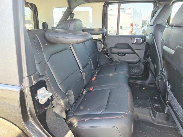 new 2025 Jeep Wrangler car, priced at $55,290