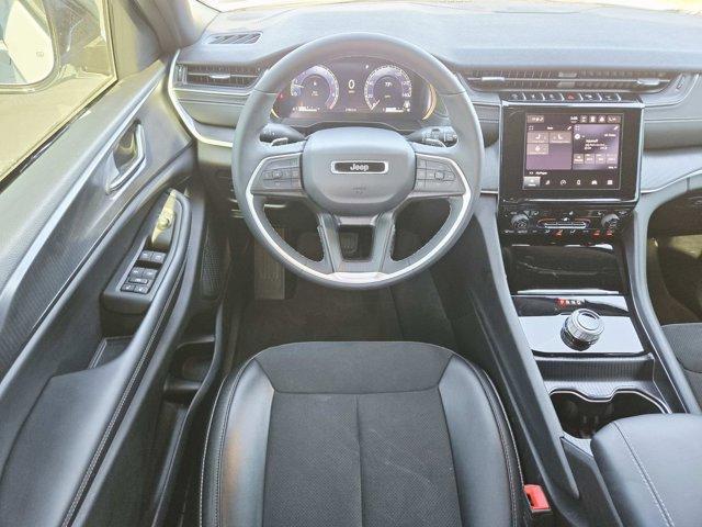 used 2024 Jeep Grand Cherokee car, priced at $33,977