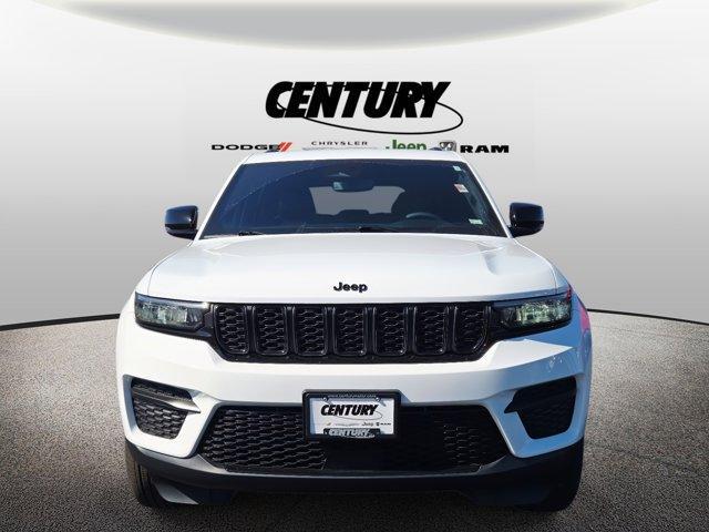 used 2024 Jeep Grand Cherokee car, priced at $33,977