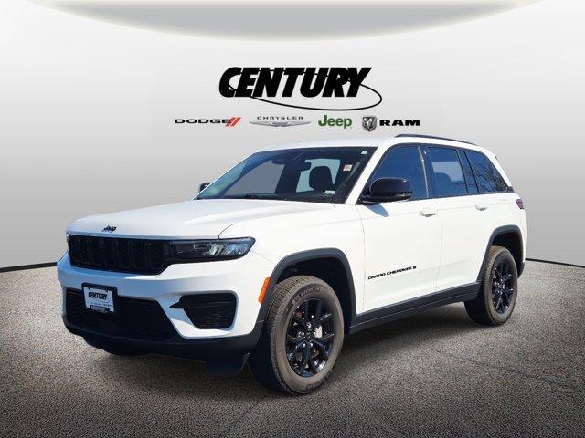 used 2024 Jeep Grand Cherokee car, priced at $33,977