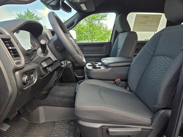 new 2025 Ram 2500 car, priced at $64,610