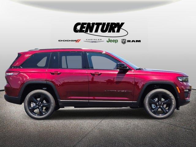 new 2025 Jeep Grand Cherokee car, priced at $46,735