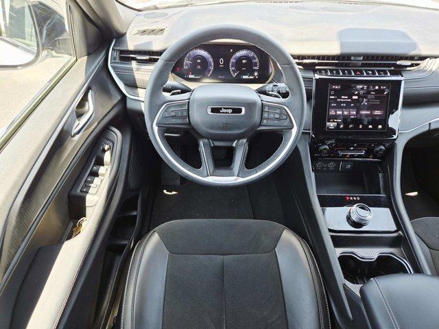 used 2024 Jeep Grand Cherokee car, priced at $37,977