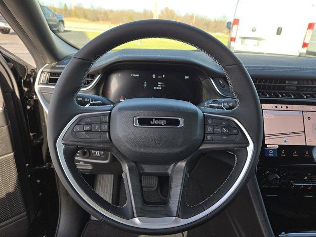 new 2025 Jeep Grand Cherokee car, priced at $45,020