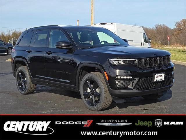 new 2025 Jeep Grand Cherokee car, priced at $44,020