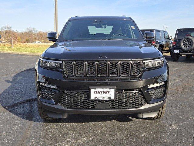 new 2025 Jeep Grand Cherokee car, priced at $44,020