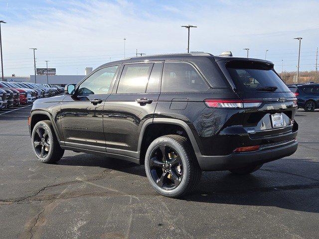 new 2025 Jeep Grand Cherokee car, priced at $44,020